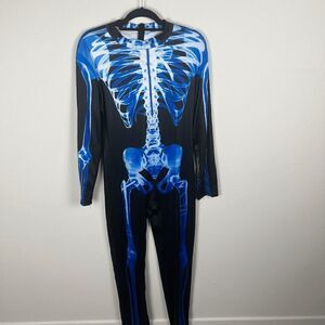 NWT Halloween Skull onesie